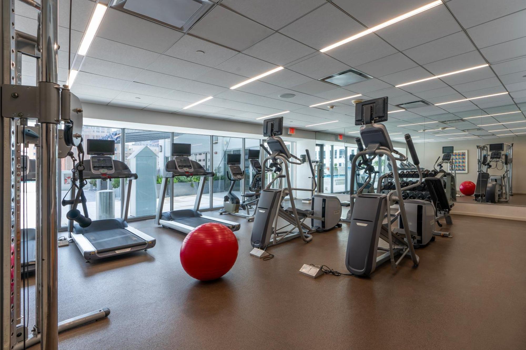 Holiday Inn New Orleans-Downtown Superdome By Ihg Bagian luar foto